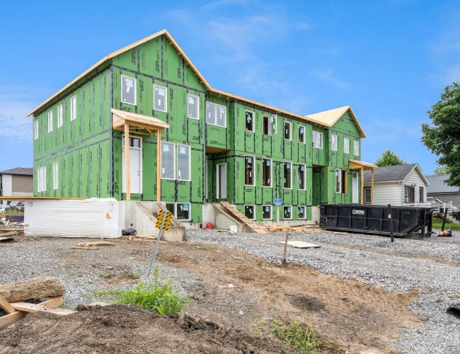 Centennial Homes Niagara Committment to Build 4 Townhomes for Habitat for Humanity Niagara, Ontario, Canada | Community Giving