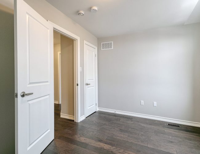 The Village at Peaks Bay | Townhomes