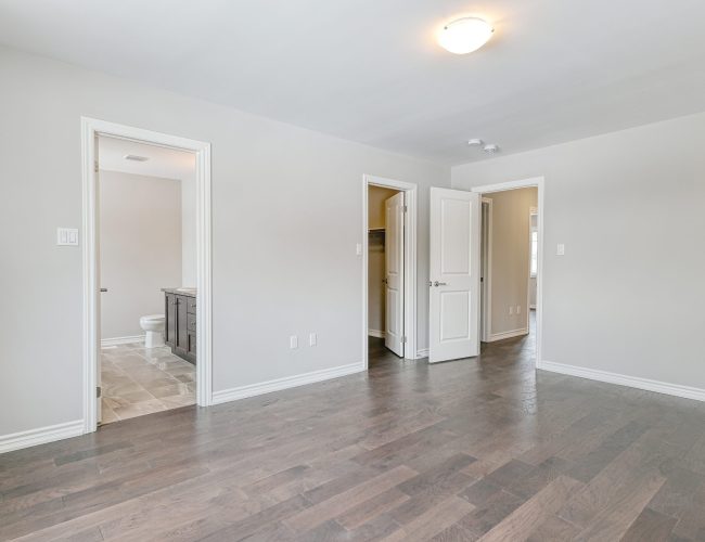 The Village at Peaks Bay | Townhomes