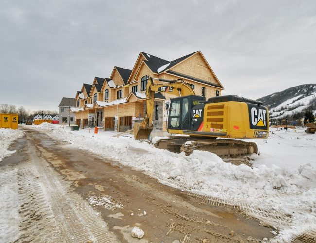 The Village at Peaks Bay | Townhomes