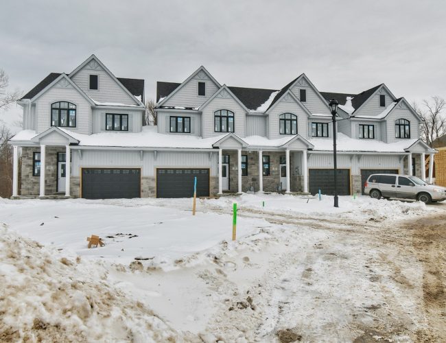 The Village at Peaks Bay | Townhomes