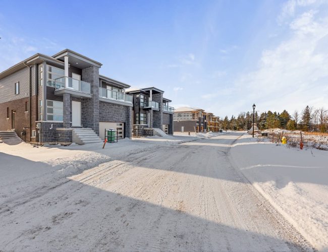 The Village at Peaks Bay | Single Homes