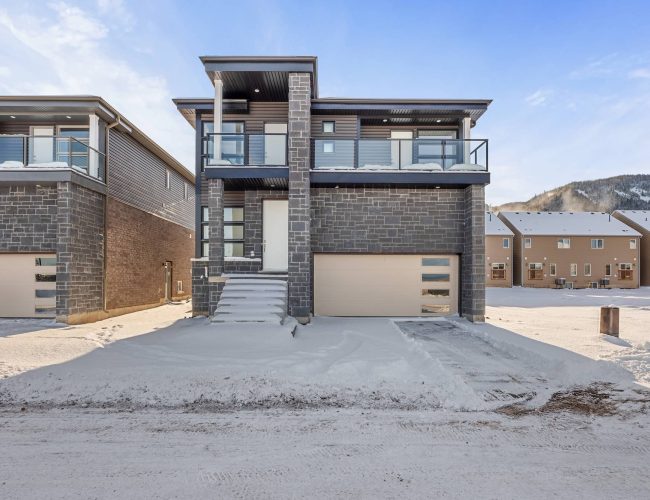 The Village at Peaks Bay | Single Homes