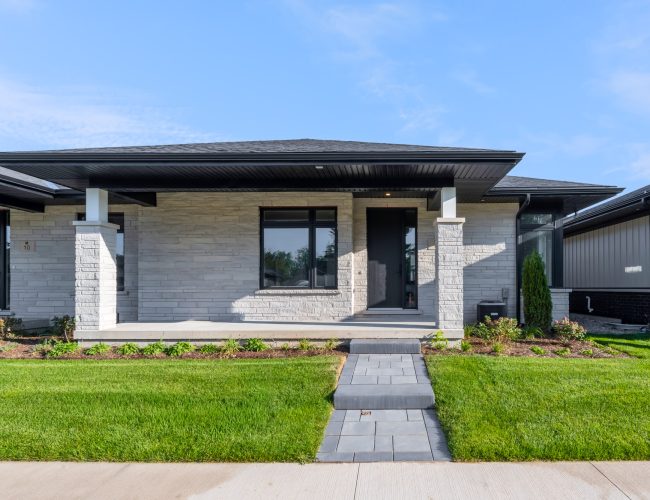 Unit 13 - 8 Accursi Cres