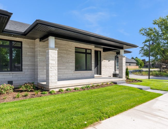 Unit 16 - 2 Accursi Cres